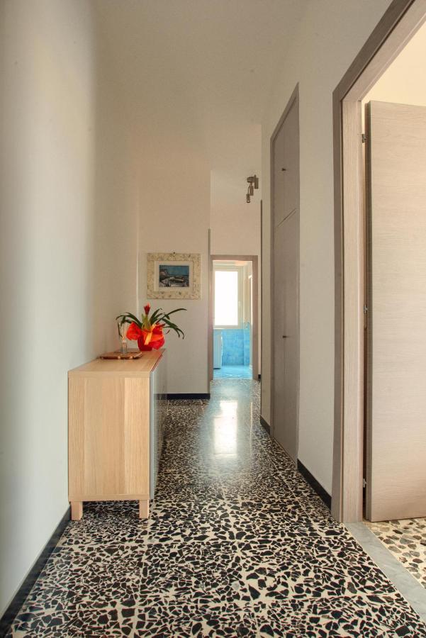 Appartamento Di Fronte Alla Pista Ciclabile Con 2 Camere Da Letto E Wifi Imperia Ngoại thất bức ảnh