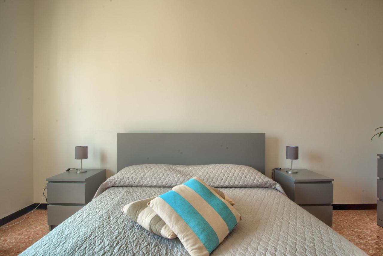 Appartamento Di Fronte Alla Pista Ciclabile Con 2 Camere Da Letto E Wifi Imperia Ngoại thất bức ảnh
